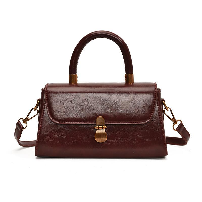 Chic Vintage Small Shoulder Bag For Women With Trendy Urban Minimalist Style And Durable Material