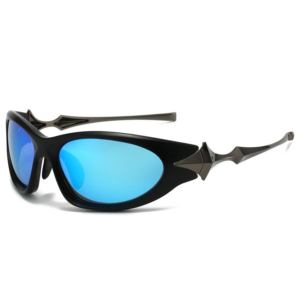

Y2K Punk Luxury Gradient Women Sunglasses New Brand Star Frame Design Trendy Casual Men Sun Glasses UV400 as picture