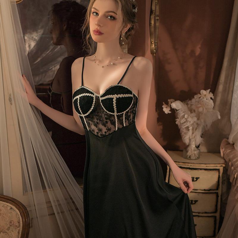 French sexy pajamas women s new ice silk thin lace hot pure desire wind suspender nightdress set M чёрный