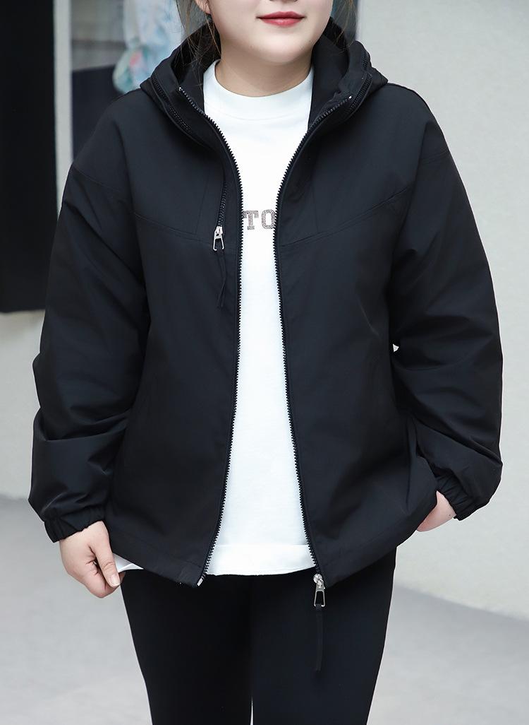 

Women s Plus Size Spring Outdoor Casual Hooded Windbreaker 2026 5XL (180-210 jin) чёрный