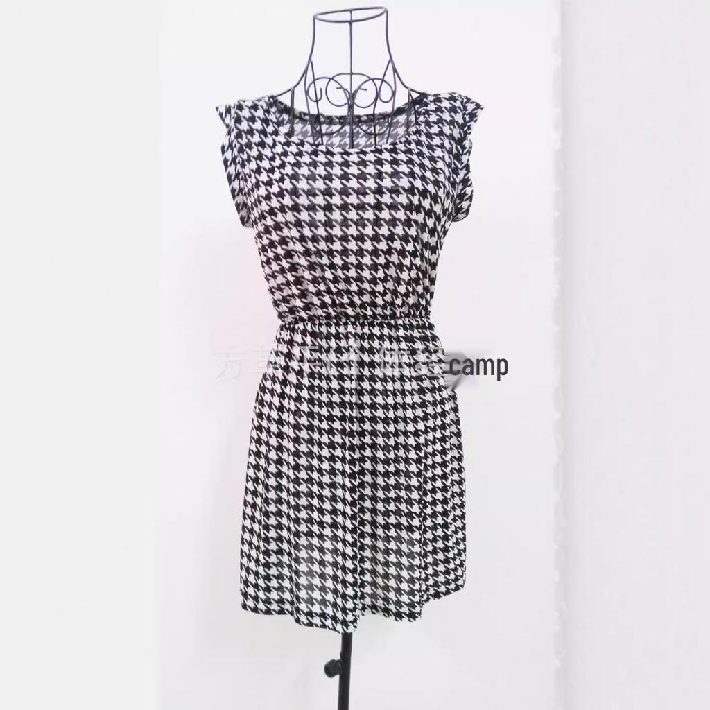 European & American Leopard Print Sexy Club Dress - Casual Short Sleeve, Round Neck, Pleated Princess Style for Women