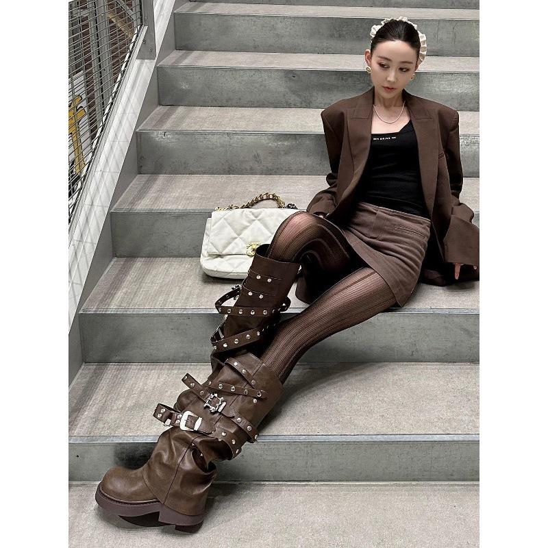 Rindslederversion Retro Spice Girl Nietenhose Stiefel Damen runde Spitze dünne lange Stiefel Nische hohe Stiefel Gefühl Ritterstiefel