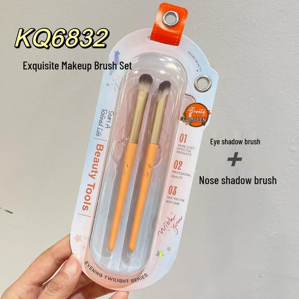 Keqi Pointillist Brush Set: Powder & Eyeshadow Brushes.