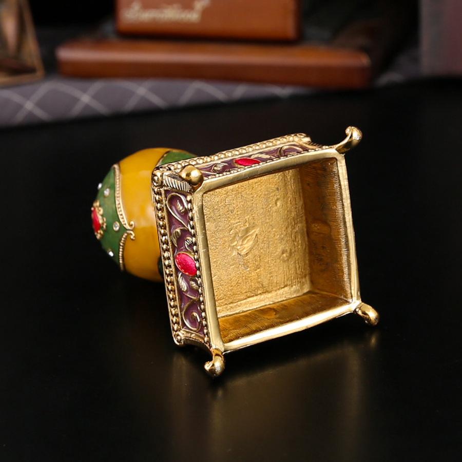 Light Luxury High-grade Egg-shaped Jewelry Box, Metal Handicrafts, Enamel Color Storage Box, Jewelry Box, Home Ornament Decoration Box.