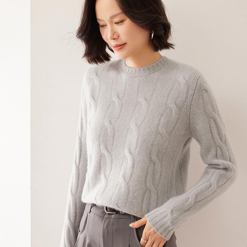 Women's Cozy Cable Knit Cashmere Sweater: Soft, Loose, Round Neck Pullover for Autumn/Winter