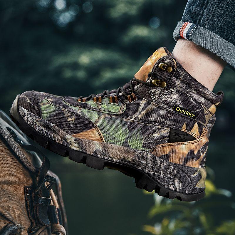 2025 New Hot Mens Hunting Boots Outdoor Hiking Mountaineering Sports Boots Hiking Shoes Winter Mountaineering Shoes