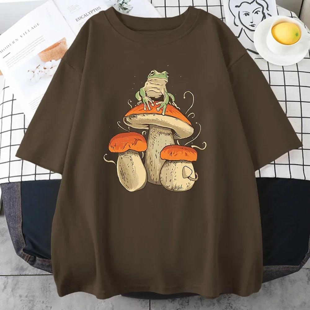 Cottagecore Estetik Svamp Dark Academia Groda Ny Herr T-shirts Hip Hop Sweat T-shirt Sommartoppar Bomull Oversize Herrkläder