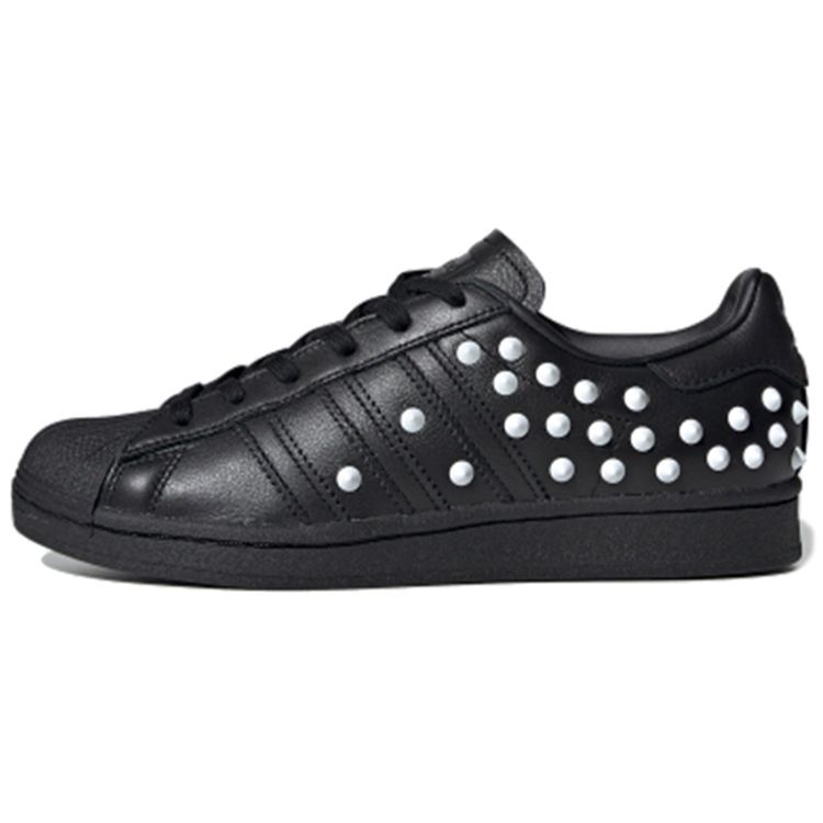 

Женские кроссовки adidas Superstar Studs Black Core-Black Cloud-White FV3343