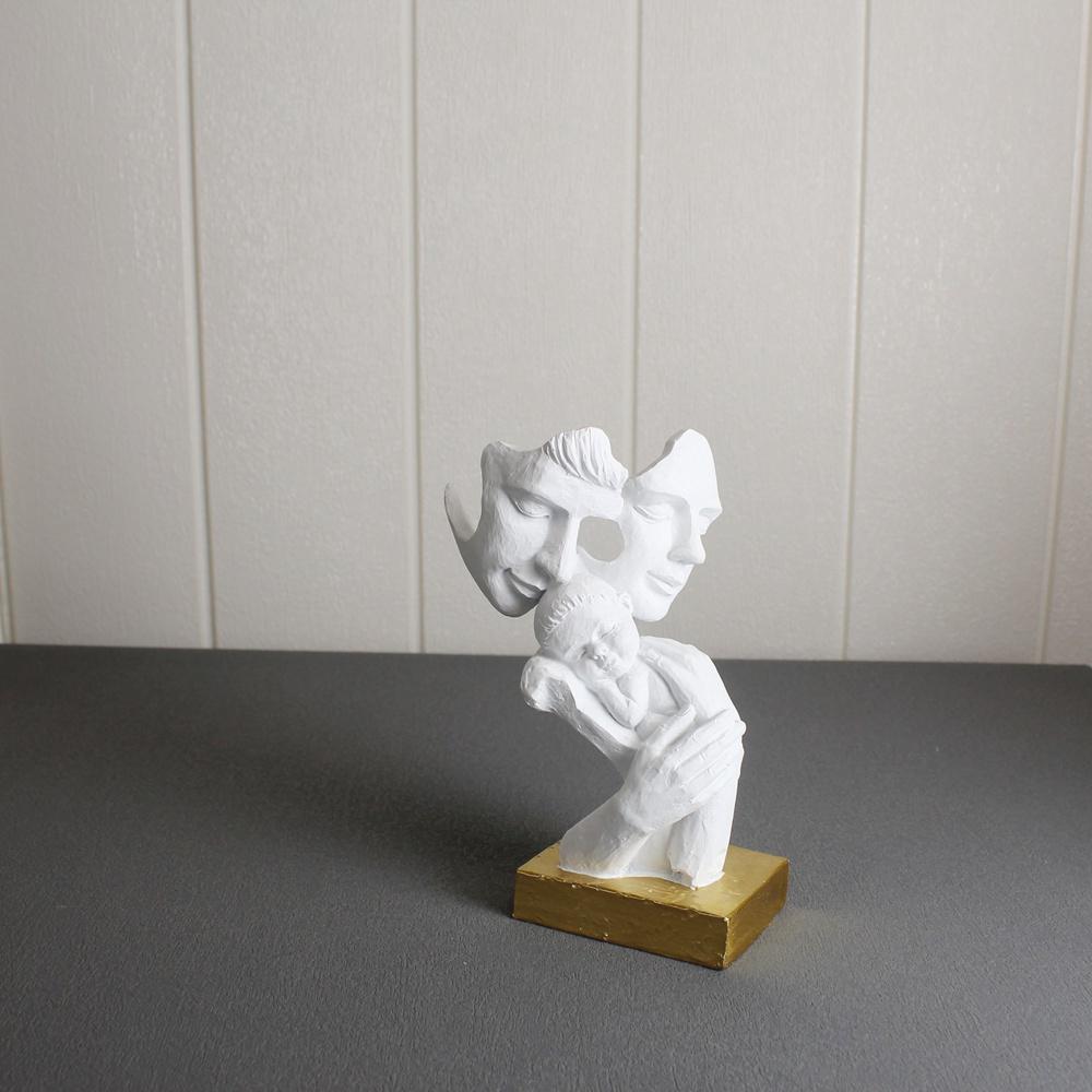 Home Decor Couple Statue Sculpture Decoration Figurine Resin Creative Figure for Valentine's Day Decorations Kissing Easter Hug