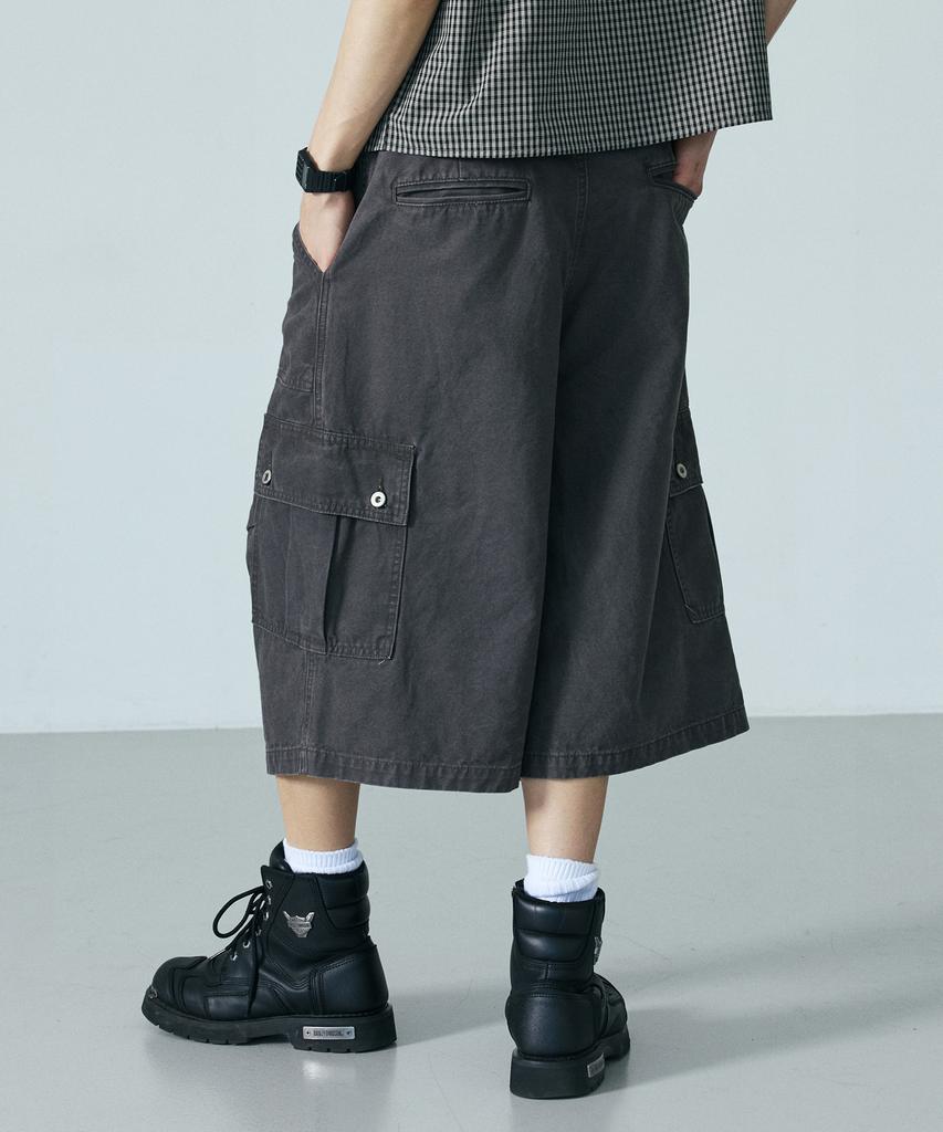 LXT Washed Cotton Wide Cargo Bermuda Pants [Charcoal]