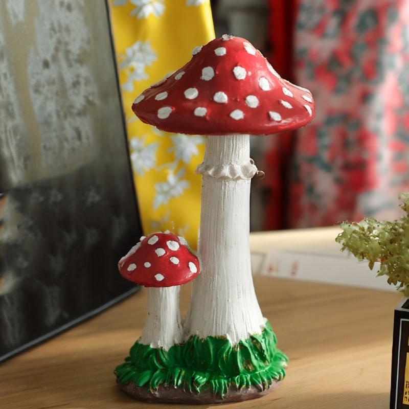 Miniature Mushroom Figurine Resin Craft Decorative Garden Figure For Tabletop Display And Plant Pot Accessories