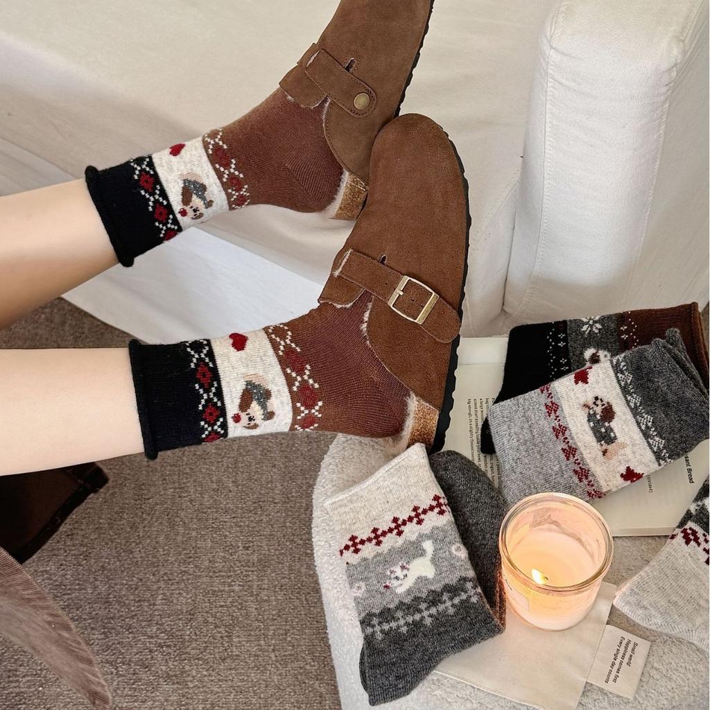 Female Autumn and Winter Thickened Warm Retro Cartoon Boneless Flocking Puppy Wool Drum Pile Socks