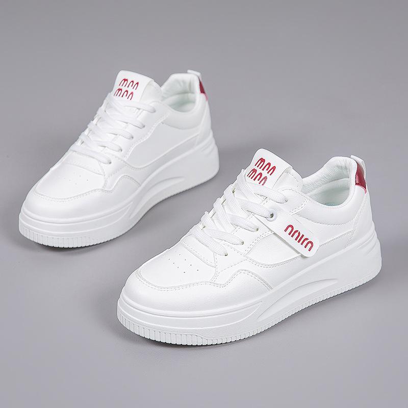 2025 popular spring Korean version of board shoes women's versatile senior sense platform casual shoes student sports non-slip white shoes