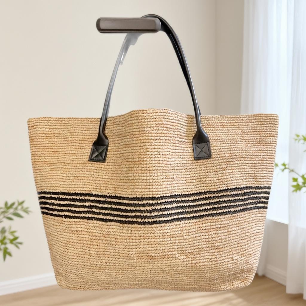 French high-quality large-capacity raffia striped woven bag women s seaside vacation versatile straw woven portable shoulder bag