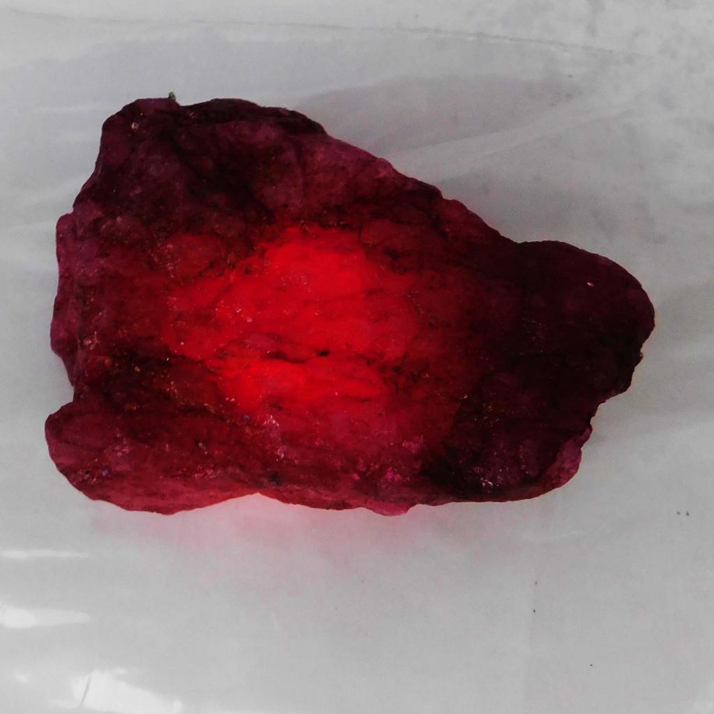 Red Ruby Huge Rough CERTIFIED 1085 Carat Natural Earth Mined Loose Gemstone AZ-64