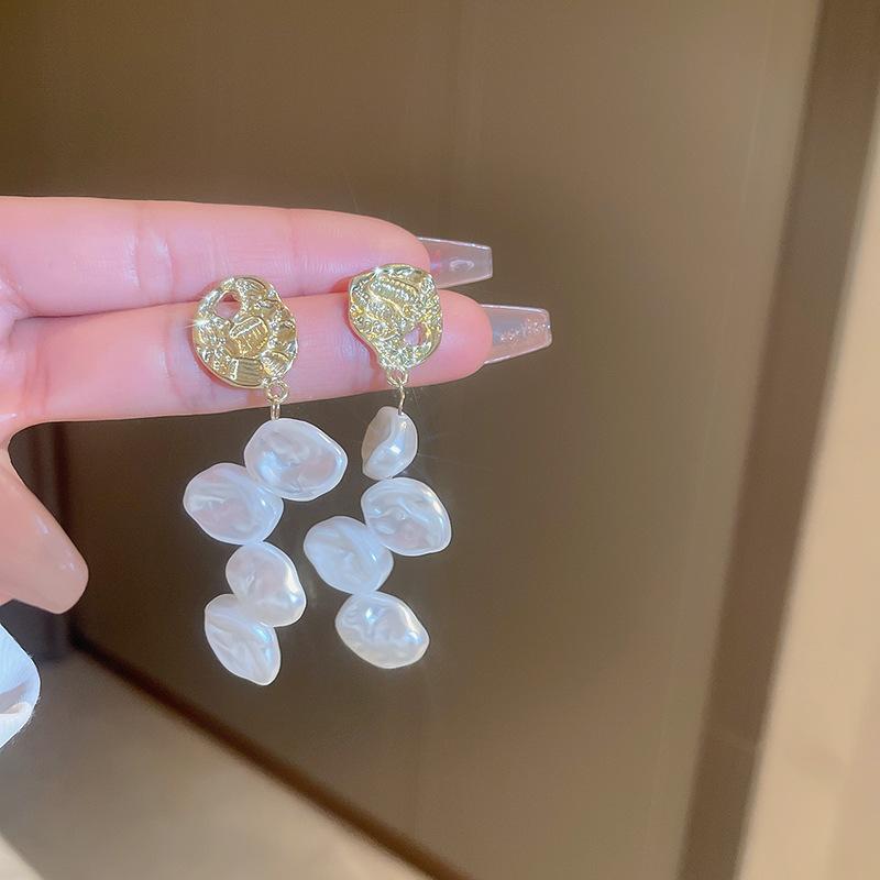 Silver Needle Diamond Pearl C-Shaped Earrings French Retro Premium Temperament Earrings Personality Light Luxury Earrings Women