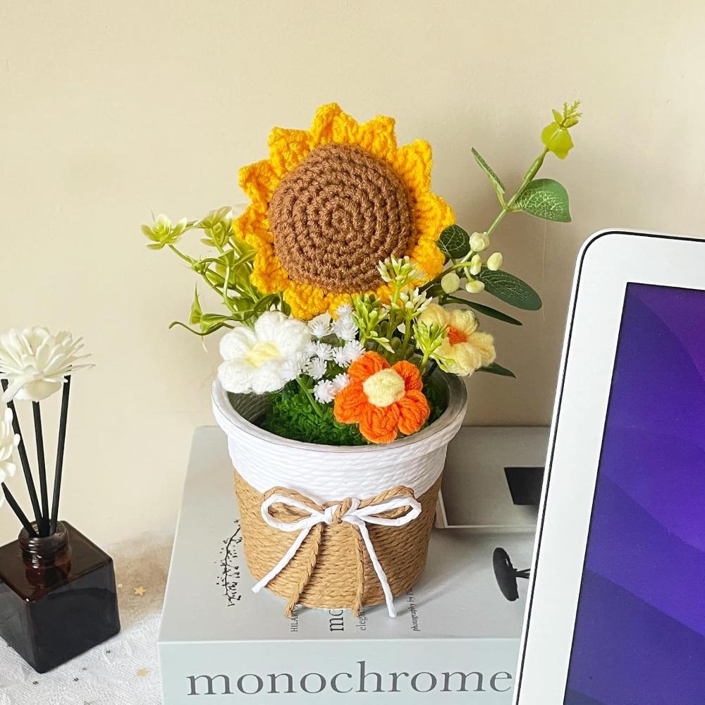 Knitting Crochet Rose Flowers Potted Plants, Mini Cute Home Desktop Decorations and Gifts for Friends, Classmates, Teacher - Christmas, Birthday Gift