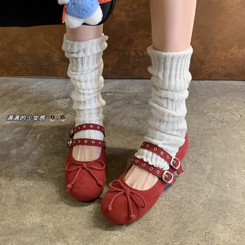 New foot cover one pedal shallow mouth lazy shoes round head low top women's single shoes beef tendon soft sole four seasons wear leather shoes women