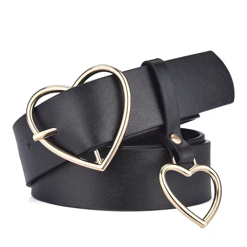 Fashionable Creative Women's Harajuku Heart-Shaped Buckle Belt with Detachable Pink Heart Pendant and Black Pu Strap