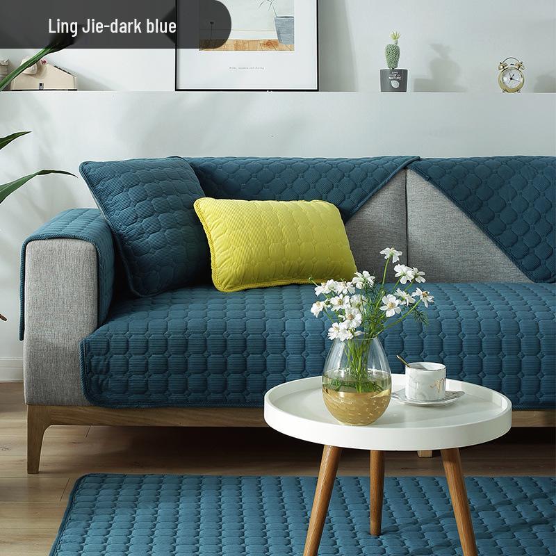 

Плюшевий чохол на подушку для дивана Four Seasons та рушник для спинки 40*40 Chair Cushion (Random Color)