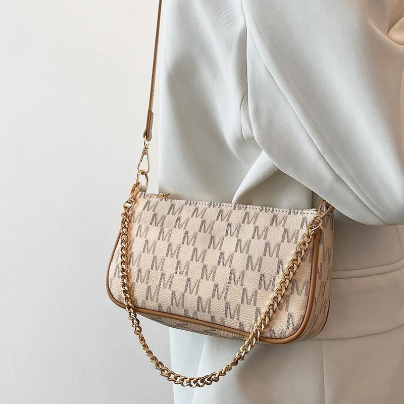 Bag Women s Shoulder Bag 2023 Autumn New Chain Crossbody Bag Letter Printed Small Bag Cross-border Foreign Trade Women s Bag 21.5x6.5x12CM