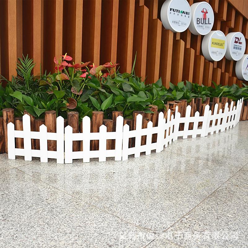 Indoor/Outdoor Carbonized Wood Fence: Christmas Tree & Garden Decorative Anti-Corrosion Guardrail