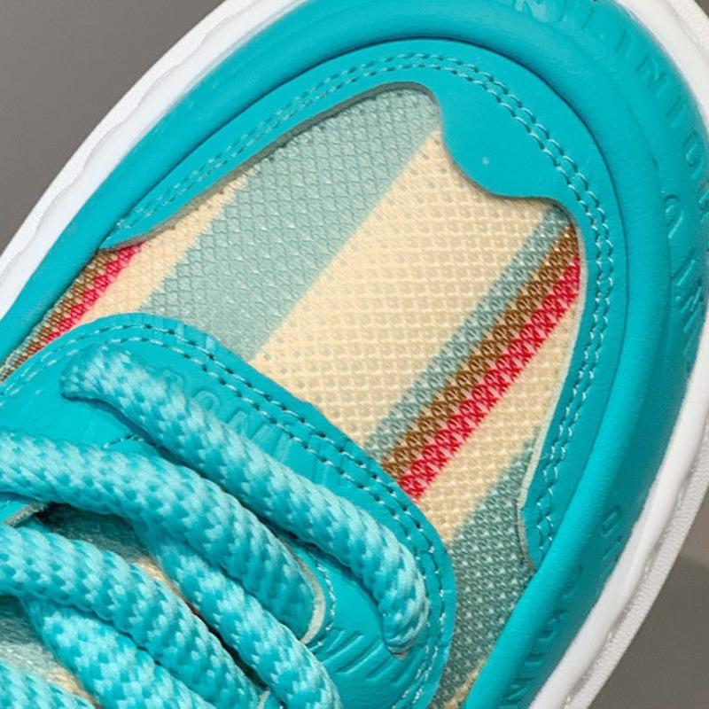 Summer Men's Designer Brand Mesh Breathable Men Casual Flats Shoes Comfortable Lace-up Jogging Sneakers Tenis Masculino