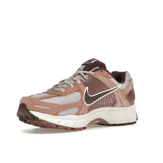 Nike Zoom Vomero 5 Dusted Clay Men Sneakers  HF1553-200