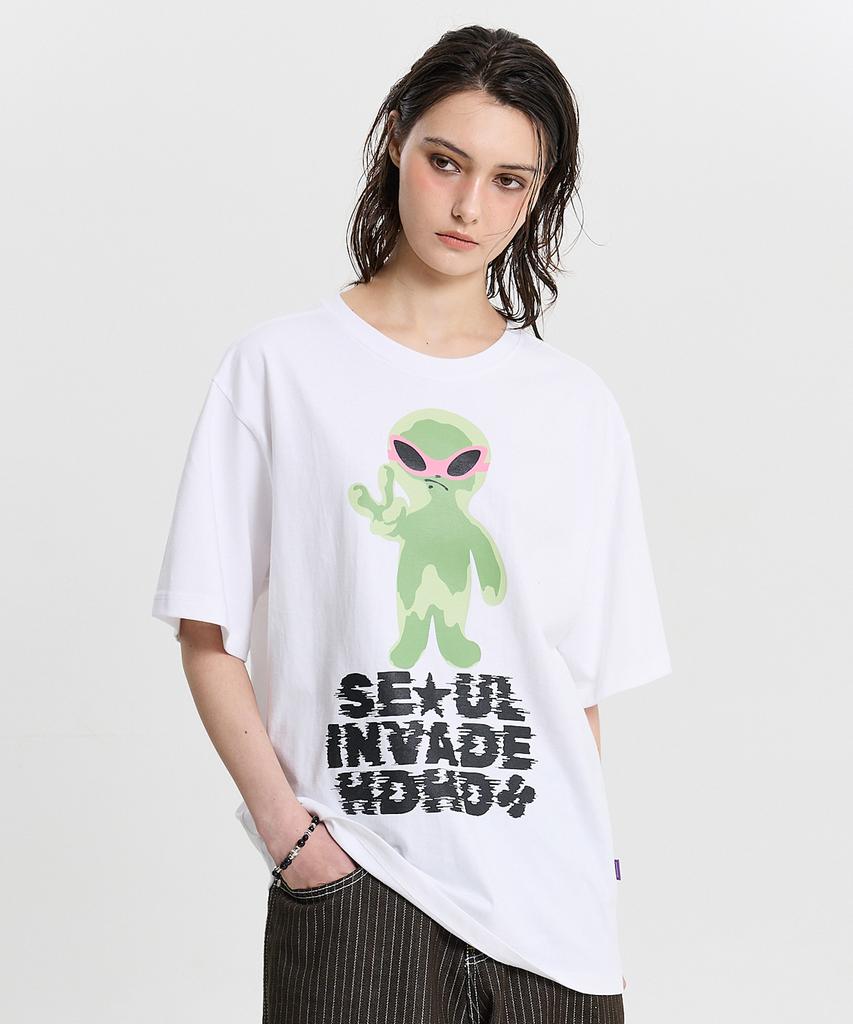 HOODHOOD Alien Invasion Short Sleeve T-Shirt White