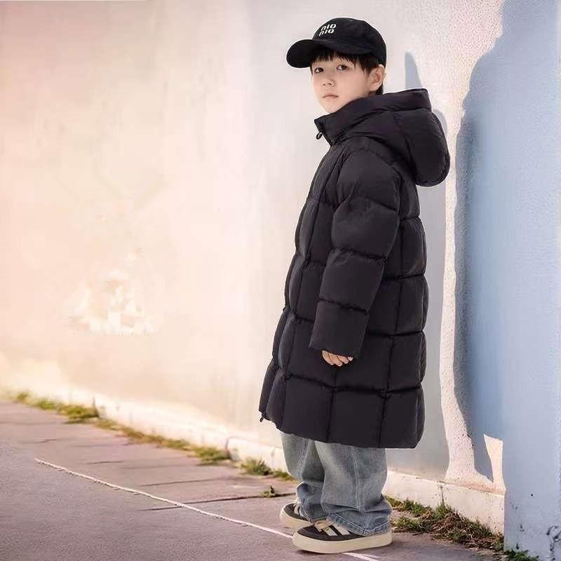 

Зима 2025 Детская Утепленная Хлопковая Куртка - Теплое Пуховое Пальто, Модная Модель в Корейском Стиле Длинной Длины для Мальчиков и Девочек 110 cm чёрный