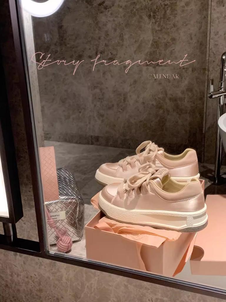 Sheepskin version of grape mother, the same breathable silk satin round head muffin thick-soled lace-up heightening sports and leisure shoes wom