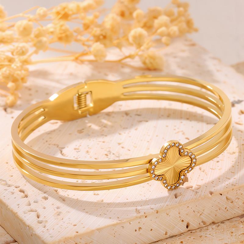 New Titanium Steel Four-leaf Clover Women's High-end Open Bracelet