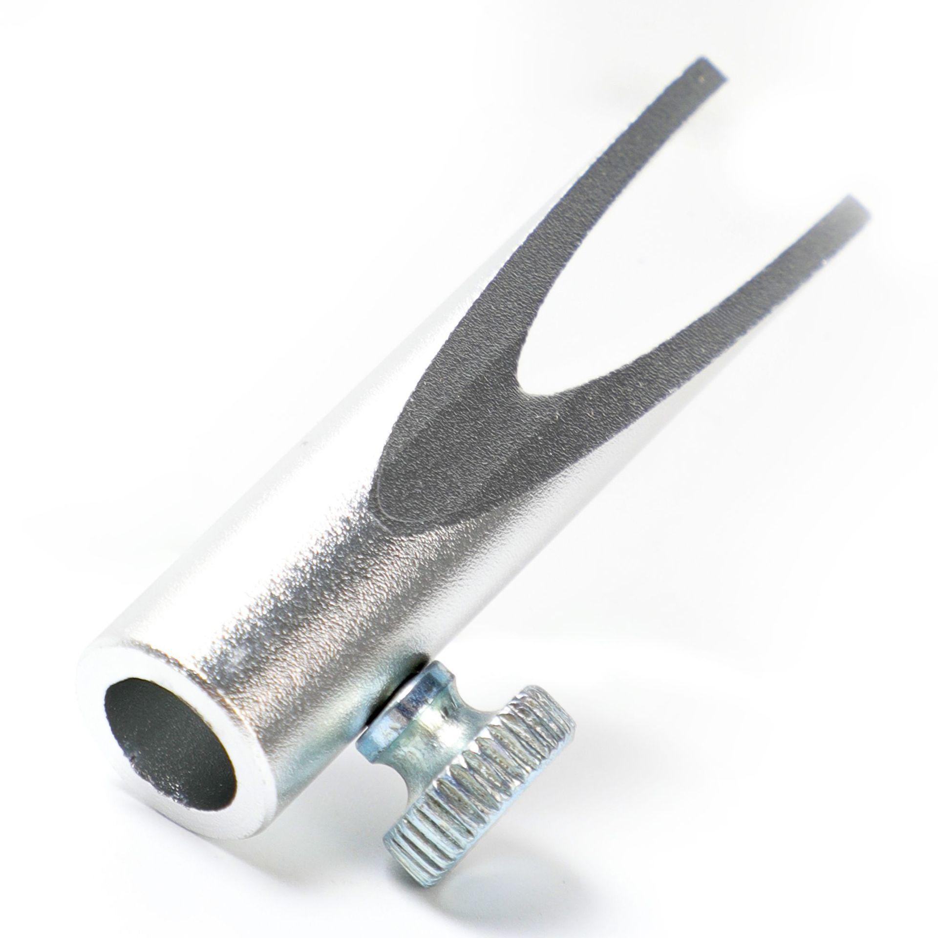 

1 шт. Металлический держатель для карандаша для бровей Вспомогательный инструмент Карандаш для бровей Утиный носик Карандаш для бровей Вспомогательный инструмент Карандаш для бровей 1PCS серебряный