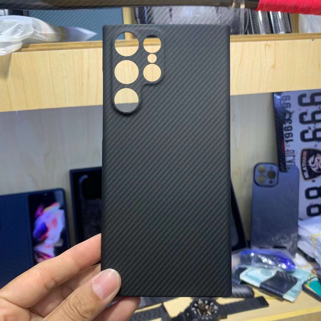 

Чохол із справжнього вуглецевого волокна для Samsung Galaxy S22 S23 Ultra Z Fold 4 Z Fold 5 /iphone 14 13 12 11 Pro Max X XR XS Max Amirad Fiber Phone Protective Cover Samsung S23plsu чорний