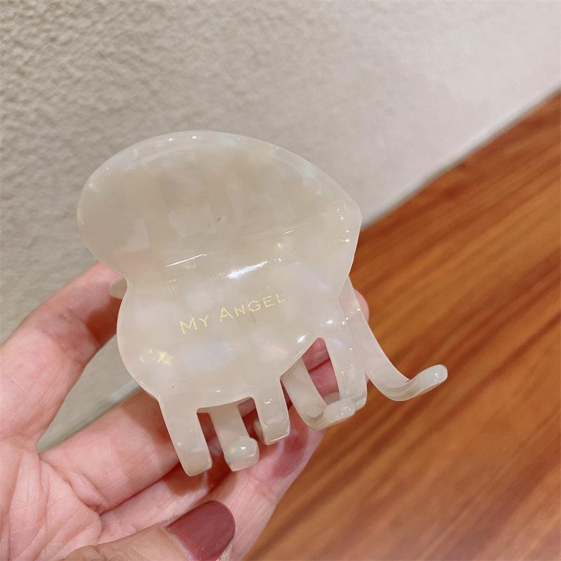 

Премиальные аксессуары для волос из ацетата с красивым дизайном бабочки. Идеально для женщин. Beige5cm