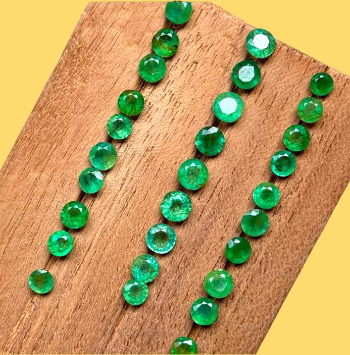Good Luster Quality Natural Emerald Round Cut Gemstone Lot, Loose Gemstone Lot, Zambian Emerald Stone, 0.50 Mm To 2 Mm Size Round Lot.