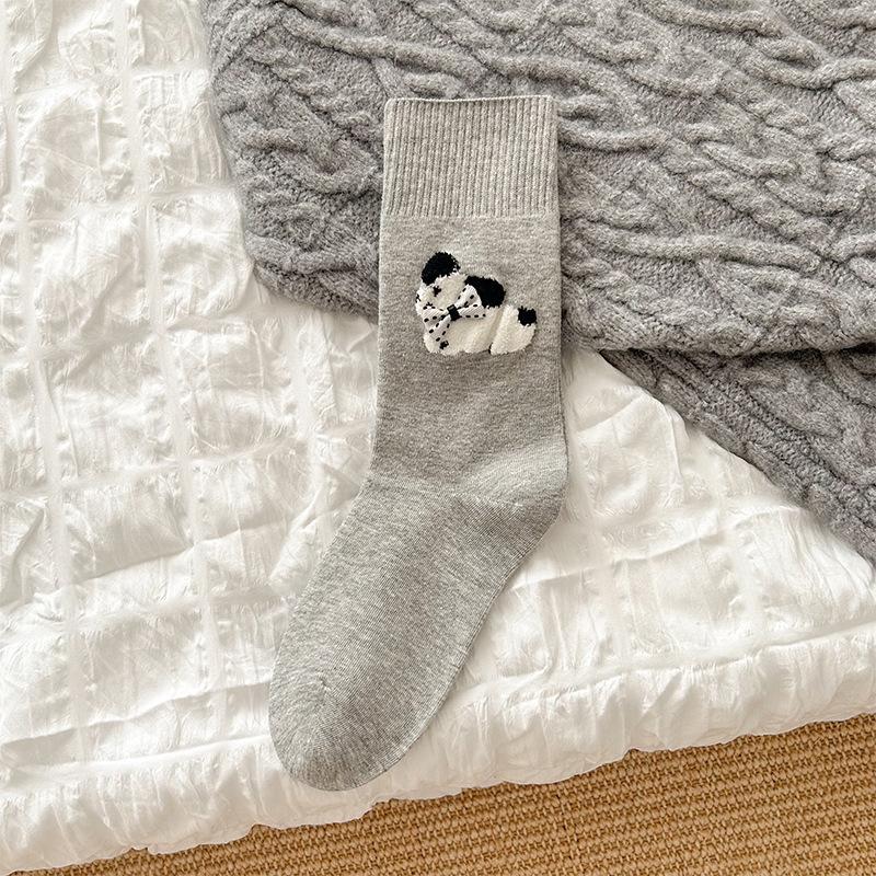 Children's Sock Mid-length Socks for Autumn and Winter, Boneless Pure Cotton Socks with Cartoon Embroidery, Gray Pile-up Socks