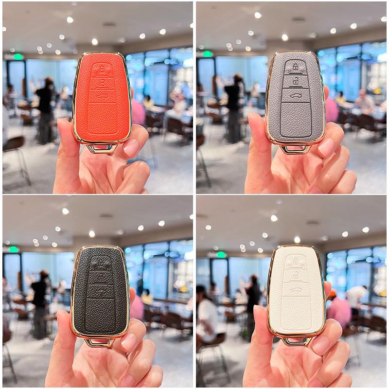 Toyota Key Cover for Camry, RAV4, Corolla, Levin, Avalon: Stylish Shell Buckle for Women.