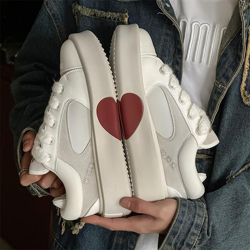Love thick-soled new summer height-increasing casual sports board shoes soft-soled bread shoes