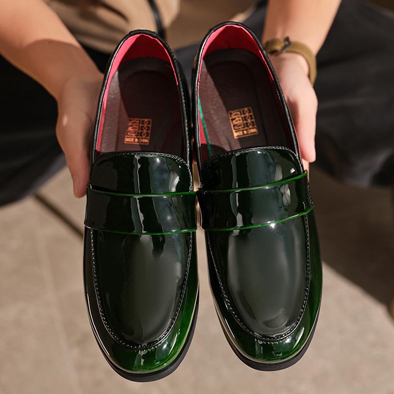 Men's Fashion Leather Embroidery Loafers Mens Casual Printed Moccasins Oxfords Shoes Man Party Driving Flats EU size 38-45