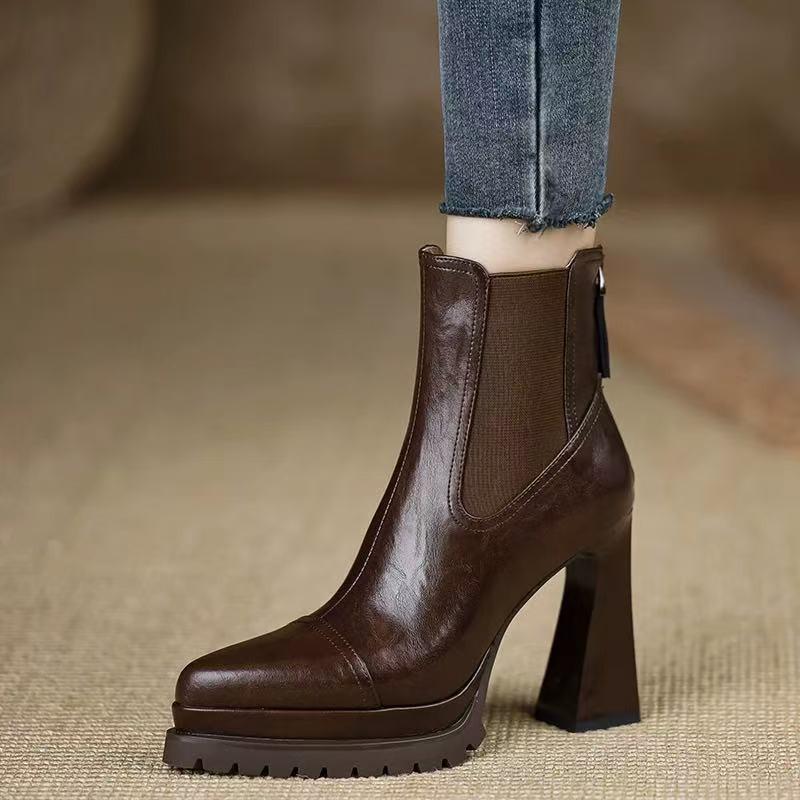 Retro Dámské kotníkové boty na platformě s vysokým podpatkem a špičatou špičkou Podzim a zima 2025 Nové Dámské Blokové podpatky, které nezatěžují nohy