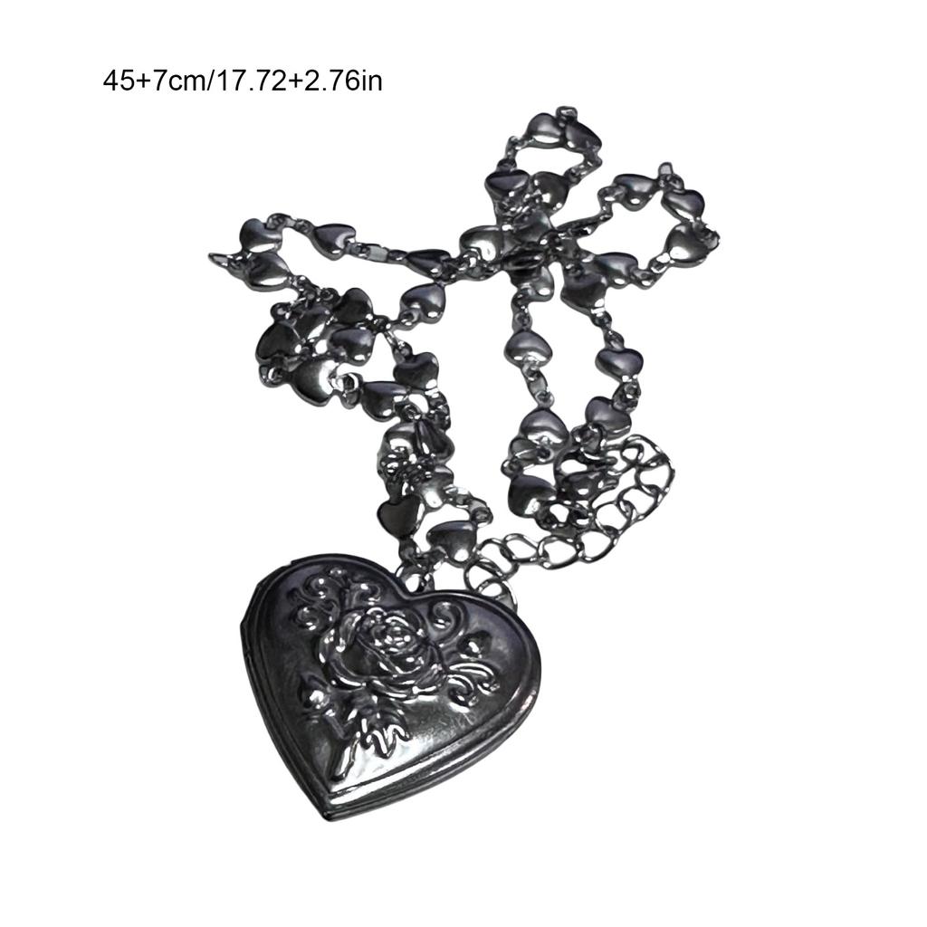 Heart Locket Necklace Intricate Carvings Pendant Necklace Vintage Heart Photo Box Necklace for Fashionable Women Girls