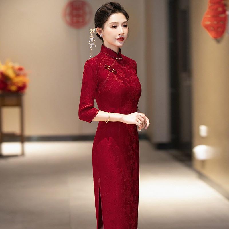 Elegant Chinese-Inspired Long Sleeve Cheongsam Dress Women Vintage Floral Jacquard Mid-Length With Side Slit