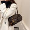 Trendy Cross-Border Large Capacity Retro Shoulder Bag: Autumn/Winter Textured Versatile Commuter Pillow Handbag