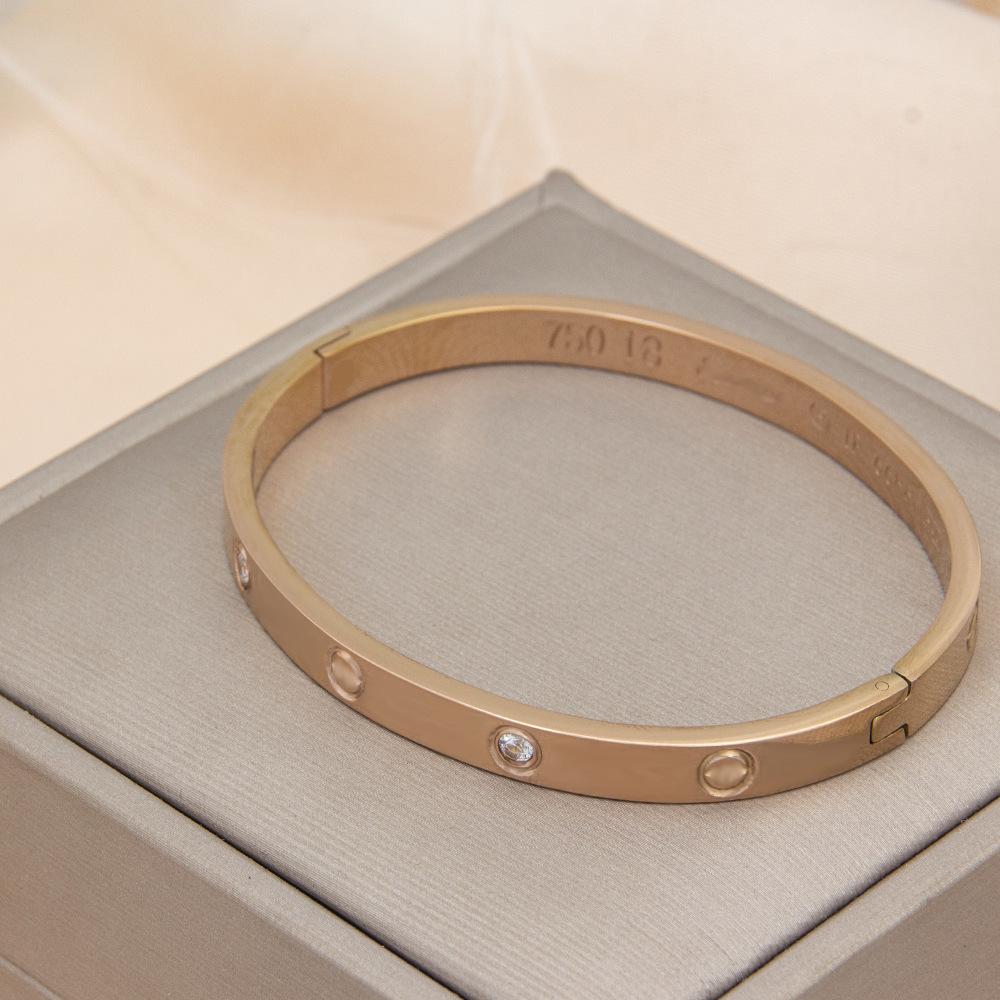 Europe and America Light Luxury and High-end Bracelet, Light Luxury and Exquisite