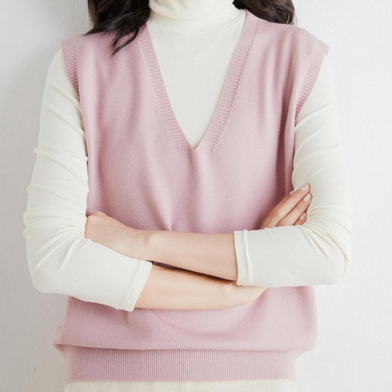 IHUASU Women's Autumn and Winter Loose V-neck Knitted Waistcoat Solid Colour Short Section Sleeve Head Sleeveless Outer Shoulders Vest