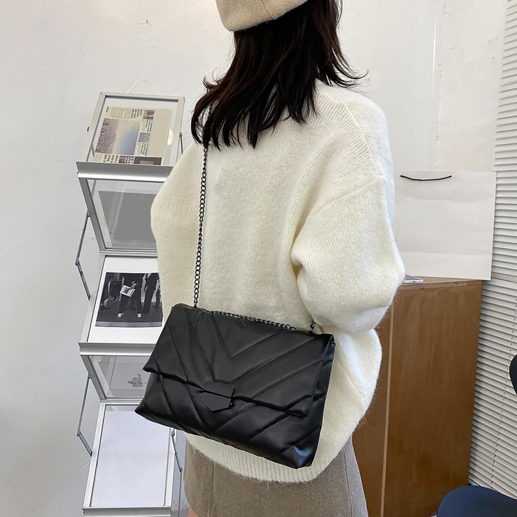 Módní taška na řetízek s vyšívanou nití Korejská taška přes rameno