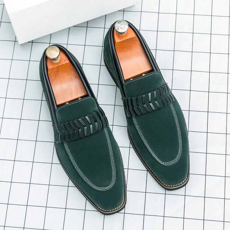 Fashion High end men's suede leather shoes soft soles comfortable trendy green men's leather casual shoes flat bottomed loafers
