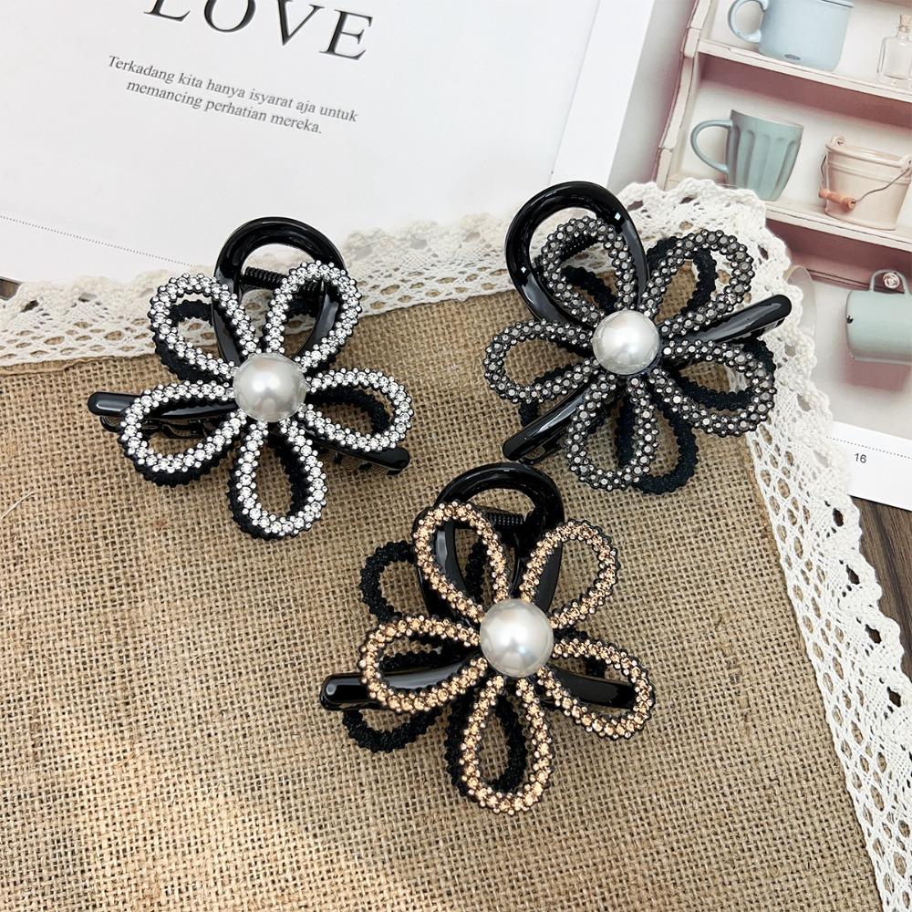 Korean Style Flower Pearls Shark Clip  Shiny Hair Claw Rhinestone Shark Clip  Headwear