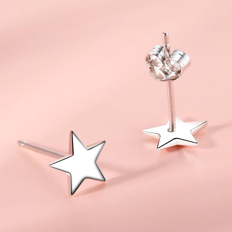 

Серьги-гвоздики из серебра 925 пробы с пентаграммой Модные серьги-гвоздики Минималистичные простые женские маленькие нишевые серьги с темпераментом Летний хипстерский стиль универсальные серьги